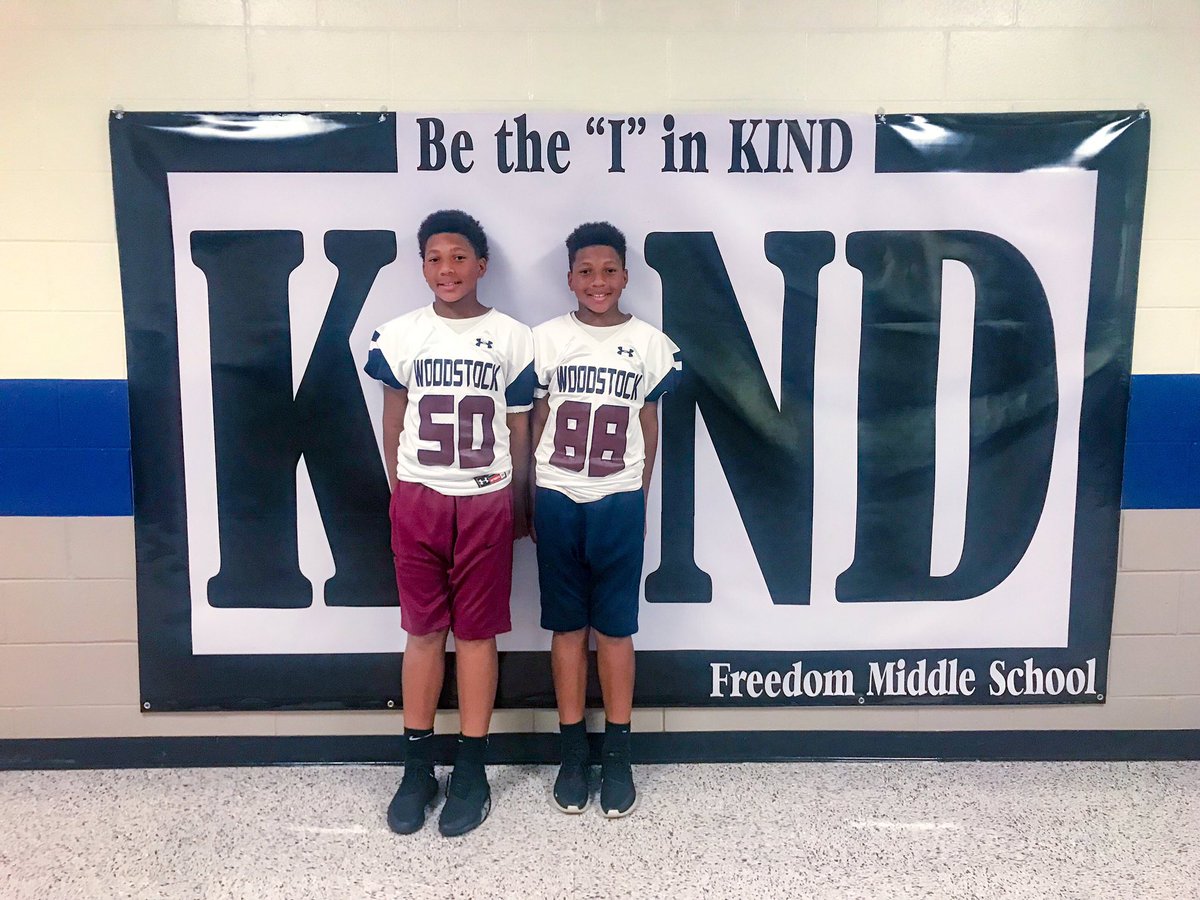 FMSPatriots's tweet image. Be the “I” in KIND. #thepatriotway #ccsdfam #ccsdcares