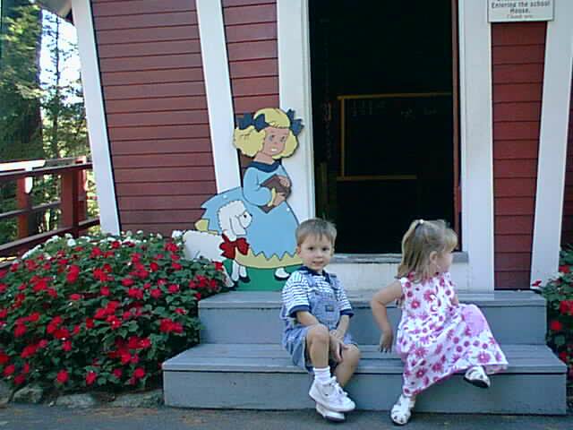 CCAerial's tweet photo. .@StoryLandNH Here's two young visitors back in 1998. Fast Forward to 2019. #StoryLandNH Dreams really can come true. @whitemts https://t.co/ErOeXRTqYr