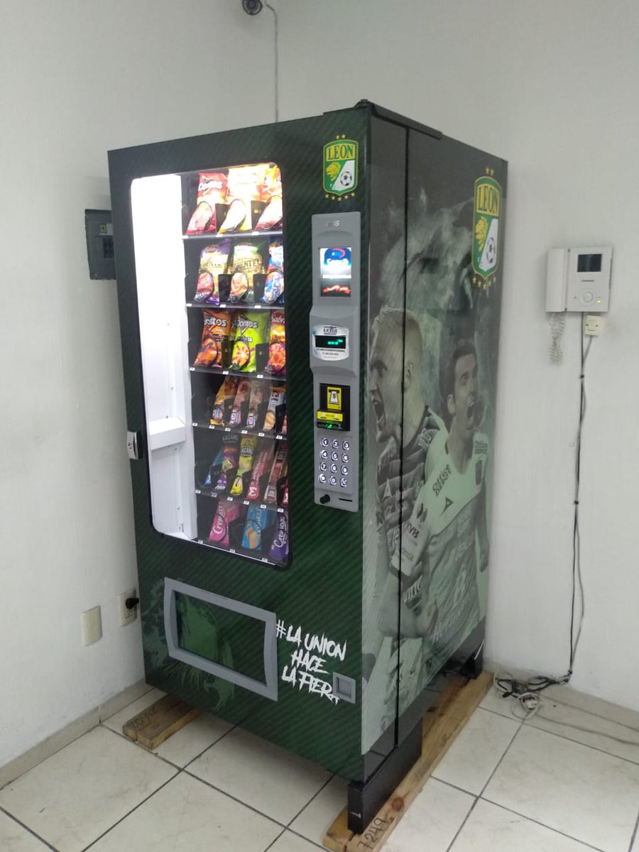 exinsa's tweet photo. Que aficionado del Club León Oficial le gustaría unas #MaquinasVending así en el estadio? #ClubLeon #SerFieraEsUnOrgullo #LeonBicampeon #Exinsa #VendingMexico #LaFiera #FierasSinFronteras @clubleonfc @clubleonfemenil @clubleon_en #Destino75
https://t.co/5S1WFYMduQ https://t.co/of37XZsqO4