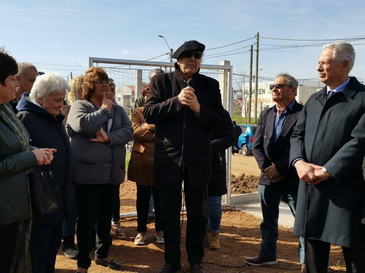 Lucía Topolansky tweet media