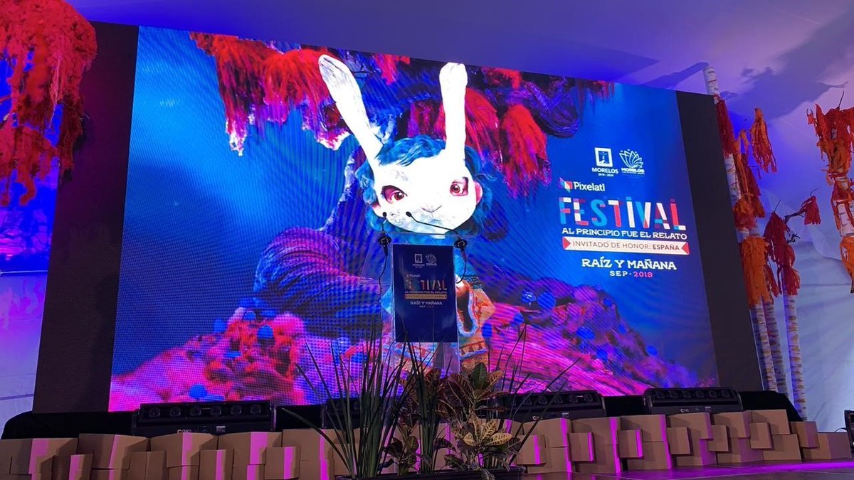Minrel_Chile's tweet photo. Con el apoyo de @ProChile, los productores chilenos @MiPerroChocolo, @MarmotaStudio, @NinoViejo, @PunkrobotStudio, @ZumbasticoST y #WildBunchStudio, están en el Festival #Pixelatl2019, en México 🇨🇱🇲🇽, el principal encuentro de creadores latinos de la industria de la animación 👏🏽. https://t.co/6qEuirDHkS
