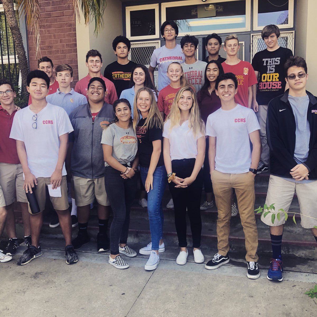 CCHS_Service's tweet photo. @CCHSDONS started their Faith in Action trips (formerly LIGHT Group) with a great visit to St. Rita’s school. https://t.co/DfPPLweAVT
