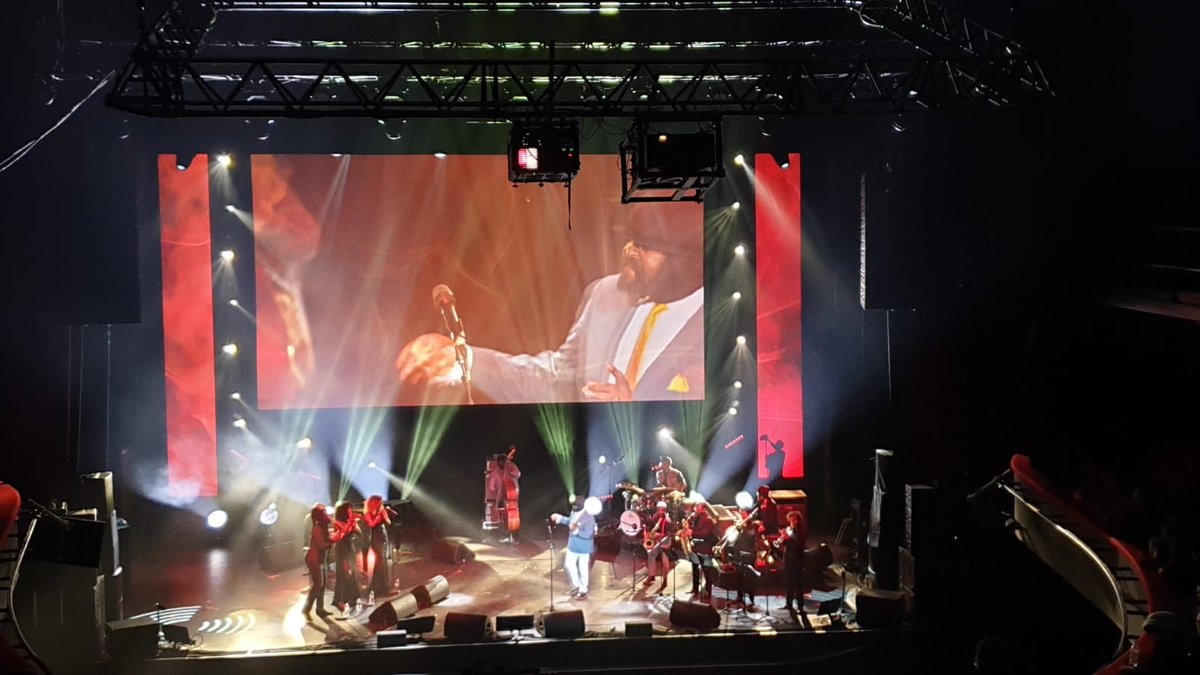 Bonne rentrée à <a href="/UMusicFrance/">Universal Music FR</a> ! Félicitations à <a href="/OlivierNusse/">.</a> et ses équipes. #UniversalMusic #OpenSession