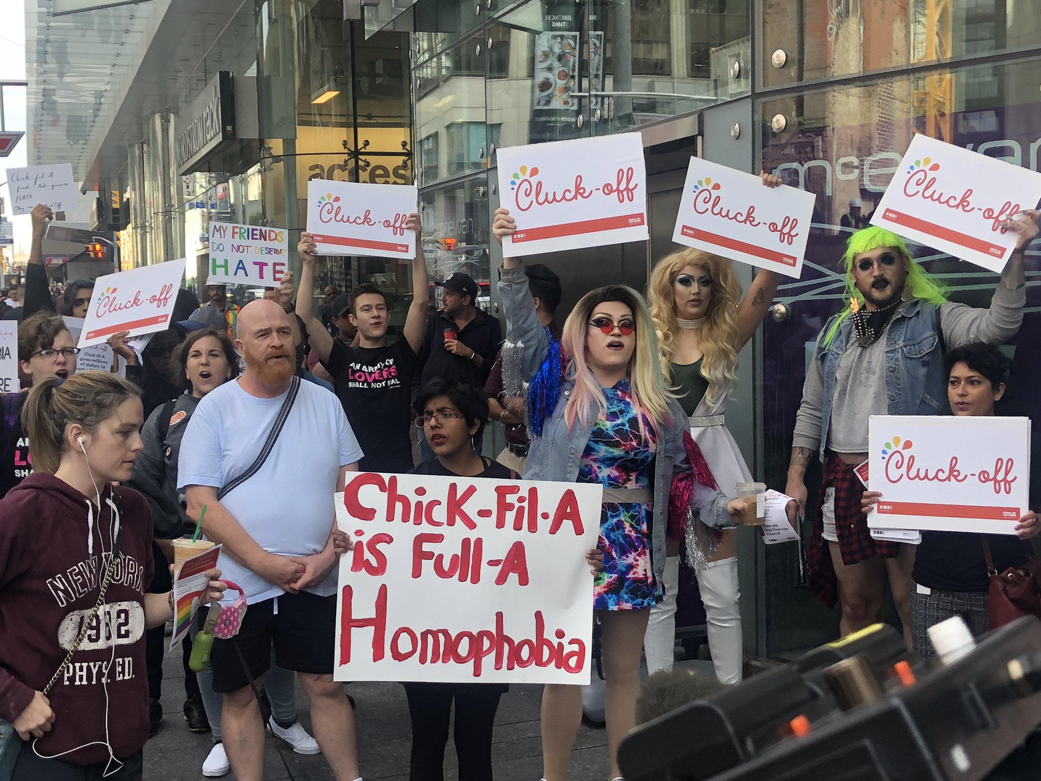 EDyg5LRX4AAmTNB?format=jpg&name=large