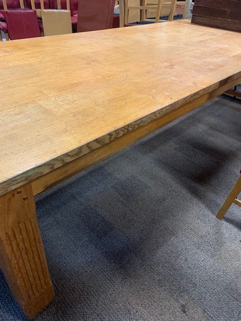 I have a fabulous large heavy duty wooden table to give away to a good home. 120x305x75 - New owner to pick up from N14 area. Please let me know if interested.