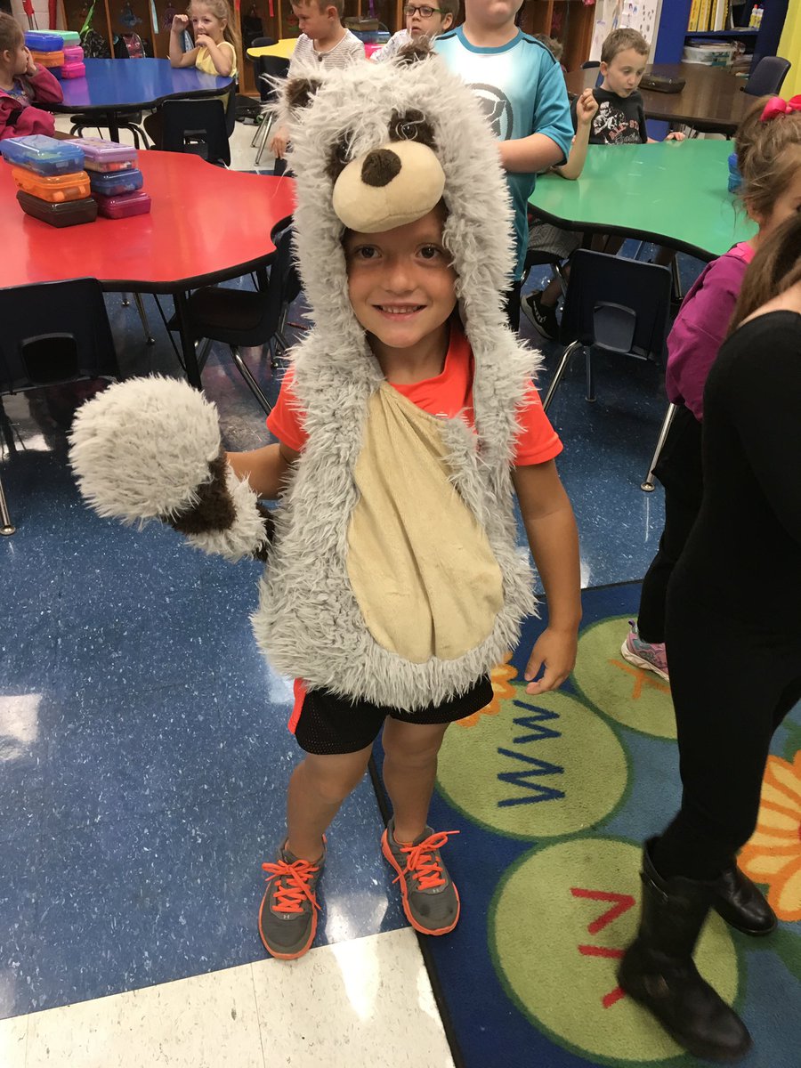 ArgilliteT's tweet photo. Argillite kicked off our 3 WILDLY IMPORTANT GOALS for the year with wild animal day today! Please help us reach our goals by making sure your child is at school every day, reading every night and encouraging them to be great leaders! #ArgillitePride #GCMusketeerWay #LeaderInMe https://t.co/DYAj7hVpxR