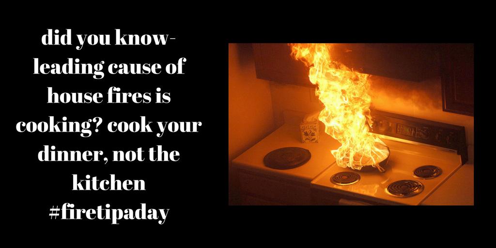 campusfirewatch's tweet photo. Leading cause of house fires? Cooking. Leading factor contributing to these fires? Unattended cooking. Cook your dinner, not the kitchen! #firetipaday #campusfiresafety https://t.co/9IwIxxJ5kt