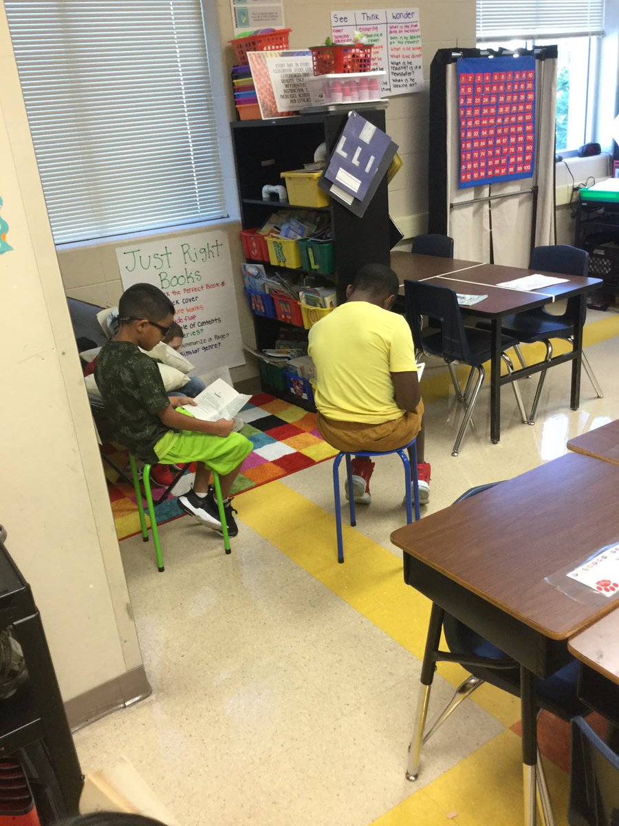 HaileyDullnig's tweet photo. In third grade we are practicing our reading stamina by curling up with a just right book πβ€οΈ#NISDMead @WeGoPublic #rootedmead #mead3rdgrade https://t.co/APswWmIqUv