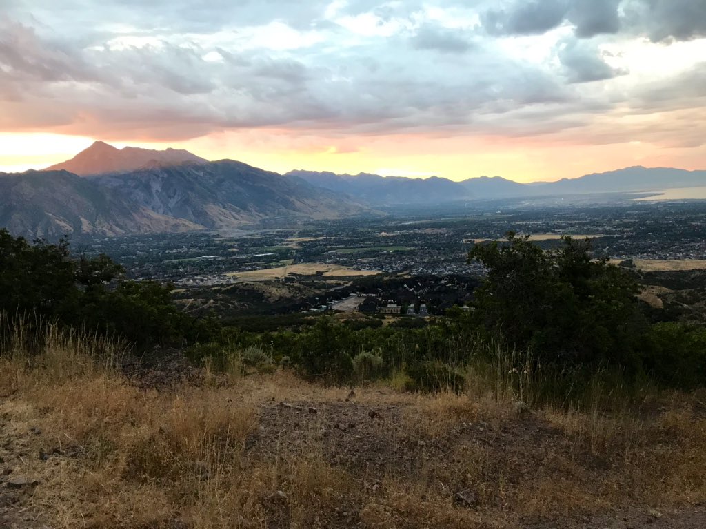 paulbfrandsen's tweet image. #megafire project planning meeting w/@thermokarst and Sam St. Clair. Best kind of meetings.