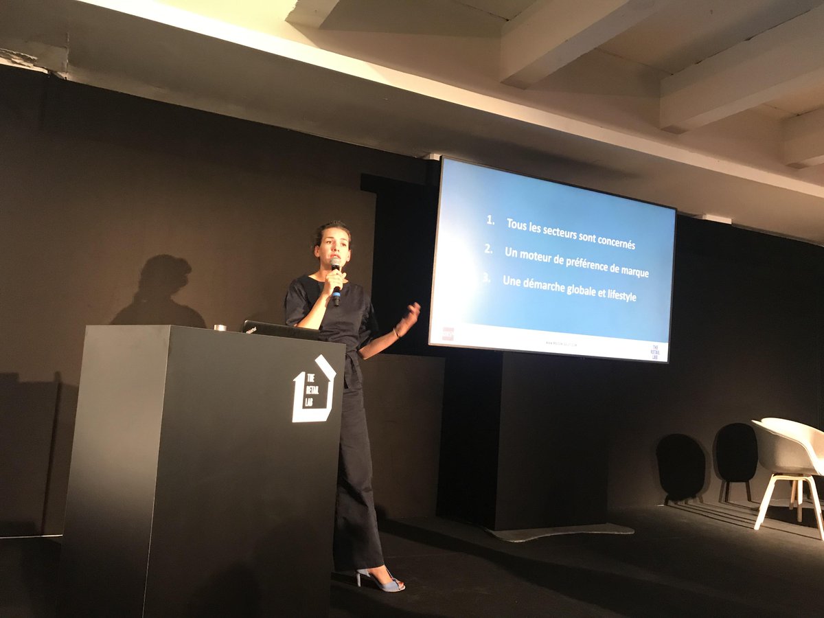 Team_Creatif's tweet photo. "Le retail design doit encourager et rendre possible de nouveaux réflexes de consommation."
Hélène Maillet - Responsable Stratégie et innovations chez Market Value. 
#Designmakeseverydaybeautiful #Consumer
@MaisonObjet https://t.co/R3tQmVsNKm