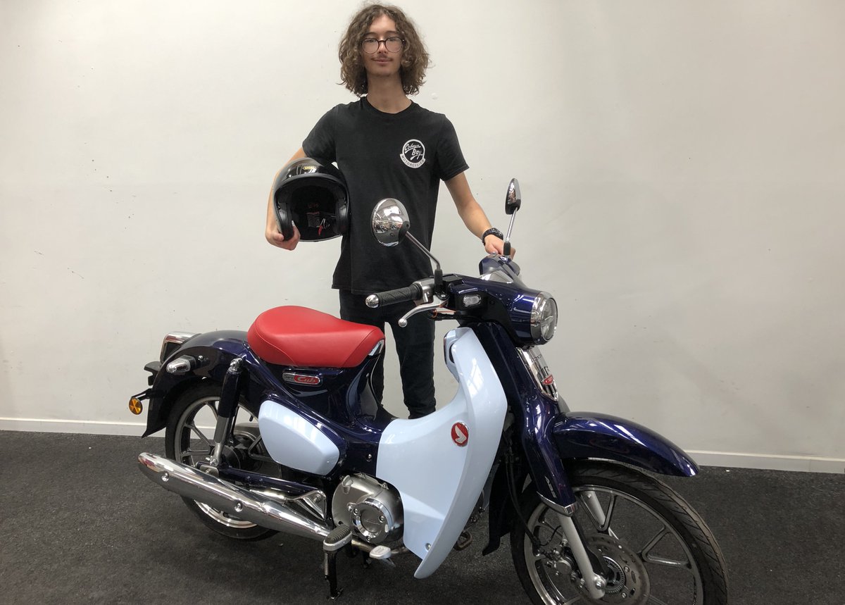 We've got a great deal on our new Honda Supercub. You can save £400 with our price drop... this scooter is now reduced to £2,999 with 2 year's warranty, 2 year's AA breakdown cover and your first year of tax included.