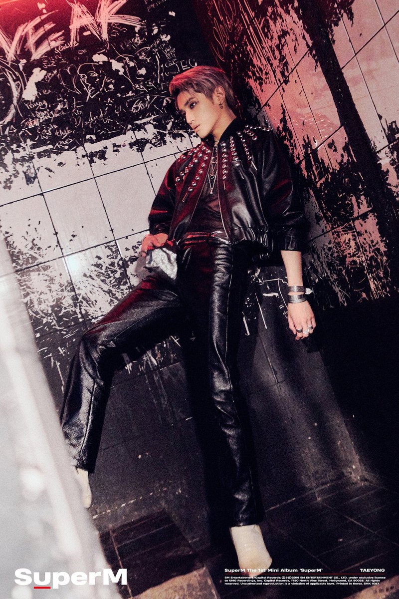 97area_'s tweet photo. Lee Taeyong ended every model's career

#SuperM #WeAreTheFuture
#UnrivaledDancer_Taeyong https://t.co/eyWjVSyDf8