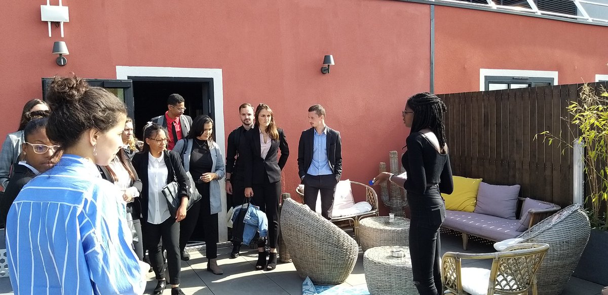 MBEDNARSKILHT's tweet photo. The Mob : plus qu'un hôtel, un lieu de vie, de coworking, de socialisation ouvert à tous #ofthepeople #oneteamoneway https://t.co/B2HSWPv8ry