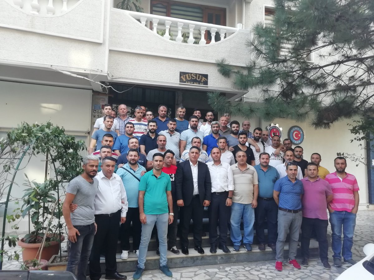 hakan5848's tweet photo. Bant Boru emekçileri olarak lokamize ziyaret gerçekleştirdik Başkanımıza yeni görevinde başarılar dileriz

#TürkMetal
#Bantboru
#Lidersendika
#İstanbulanadoluyakasisubesi https://t.co/8UmAodTLSb
