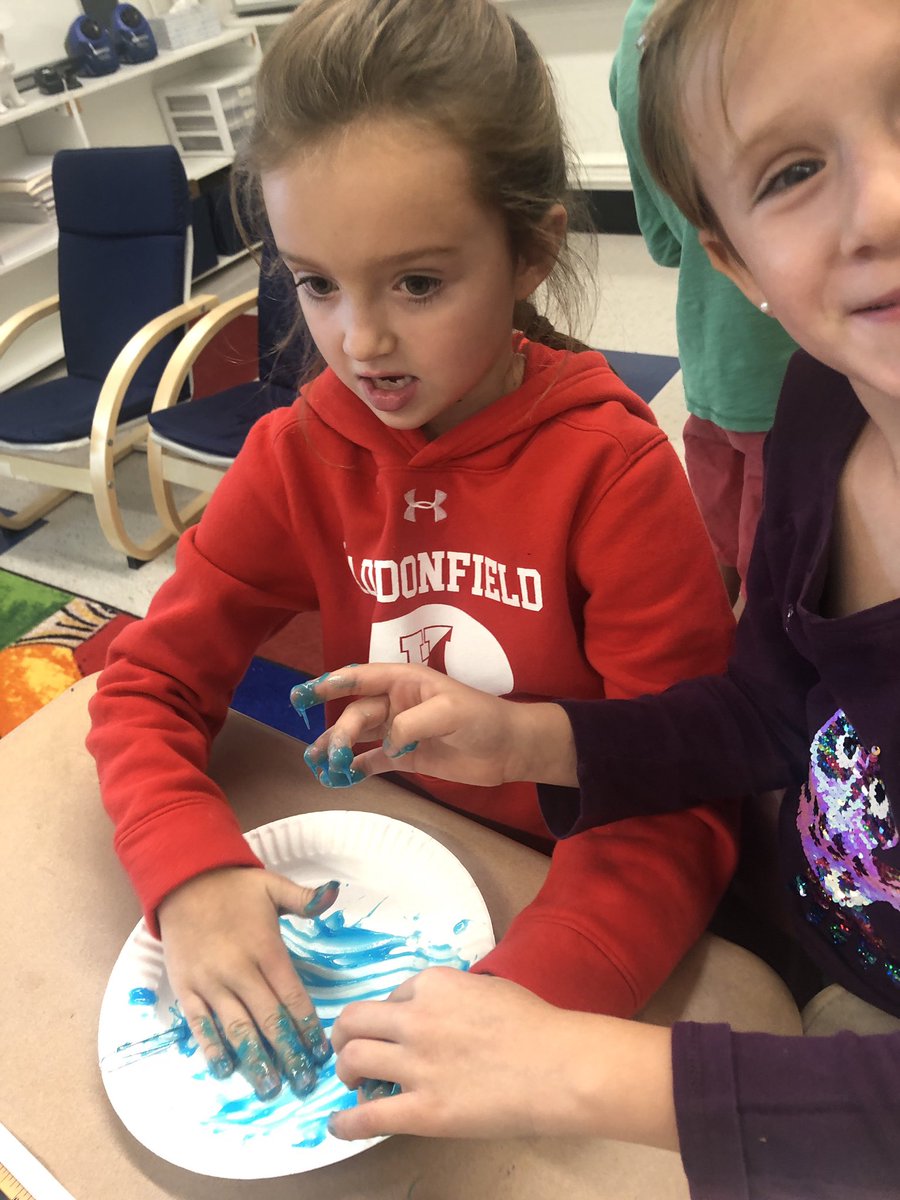 MrsLampman's tweet image. Toothpaste Challenge! #eachkindness #lifemetaphors #wordscanhurt #tatemtigerpride #tatemsecondgrade