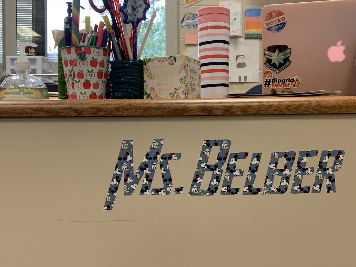 BelberMiss's tweet image. My @OfficialCricut has been busy adding some personality to my classroom! #gettingthere #cricutTeacher #iteachsteam #allinhp