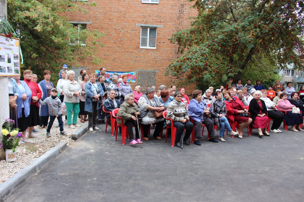<a href="/Tularegion71/">Правительство ТО</a> Праздник "Лето во дворах" прошёл в микрорайоне Горушки по улице 238 Дивизии, 11