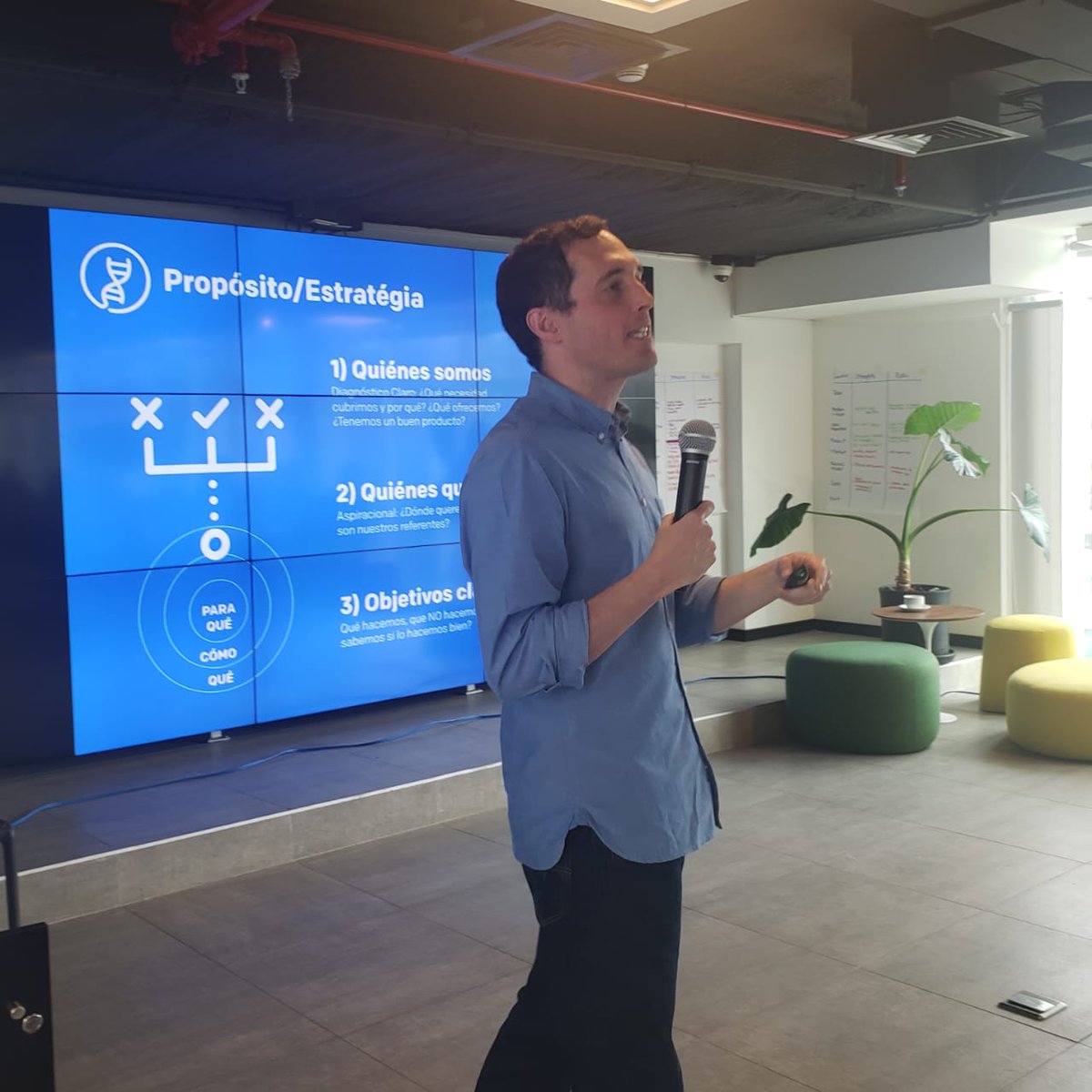 Lo que hace posible nuestro programa #FinanceForward son las personas increíbles que comparten su conocimiento con nosotros. ¡Muchas gracias a todos nuestros facilitadores por sus grandes sesiones! <a href="/matteria_/">matteria</a> <a href="/CuantixIS/">Cuantix</a> <a href="/fintual/">Fintual</a> @AdriMataF <a href="/AgustinF/">Agustin Feuerhake⚡</a> <a href="/rafoachondo/">Rafa Achondo</a>