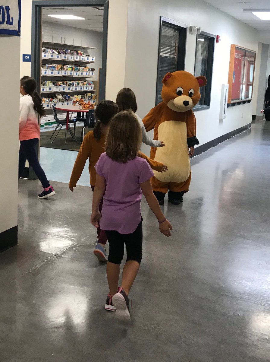bethshayes's tweet photo. Our first BEAR Share of the new school year was so much fun. https://t.co/FBe63XzN9C