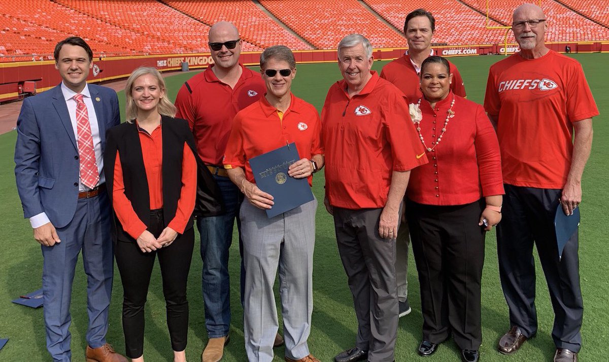 Kicking off Red Friday the best way, making the <a href="/Chiefs/">Kansas City Chiefs</a> the official football team of the State of Missouri! #ChiefsKingdom