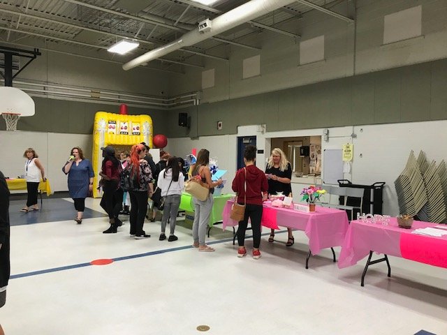 Heather Marshall tweet media