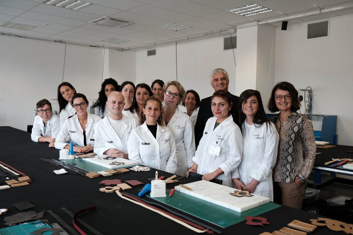 LVMH's tweet photo. Today, Antonio Belloni (Group Managing Director, LVMH) visited @polimoda and met with the apprentices of the Leather promotion of the Istituto dei Mestieri d’Eccellenza LVMH. They had the opportunity to discuss with him and show him their savoir-faire.
#IMELVMH https://t.co/2DCw87mryv