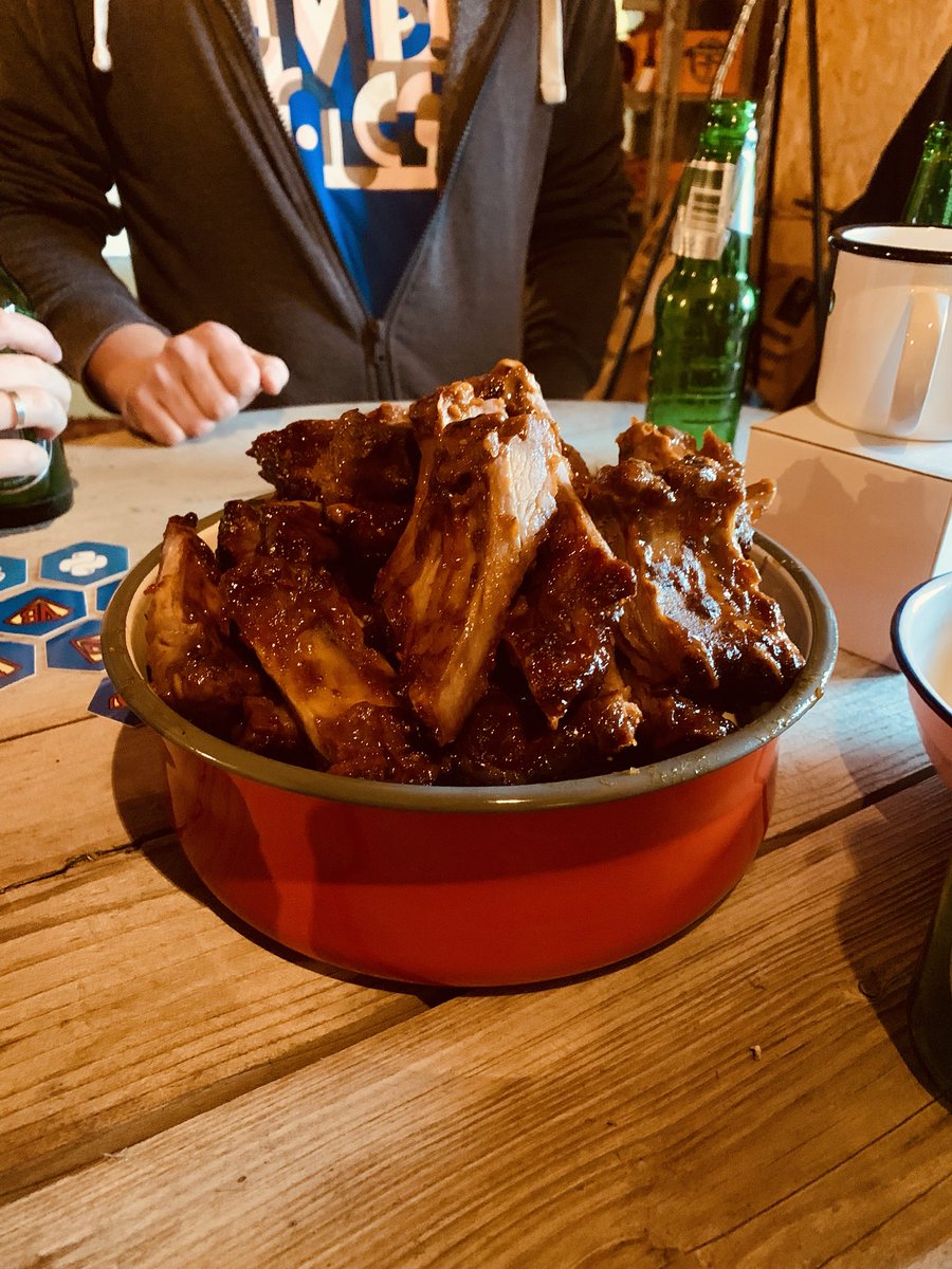DUUGNL's tweet image. #UmbracoBBQ impression. First round... ribs! #umbraco #duug #community