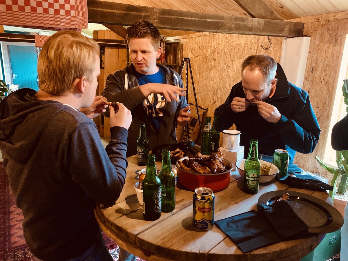 DUUGNL's tweet image. #UmbracoBBQ impression. First round... ribs! #umbraco #duug #community