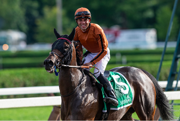 EclipseSports's tweet photo. That moment when you realize the #weekend is here 😎 😎 😎 !
📸 Rob Simmons
https://t.co/YNLCMDIe2w
#Fridayfeeling #weekendvibes #fridayshoutout #JoelRosario #GlensFalls #Mrssippy https://t.co/pVBSnSevRN