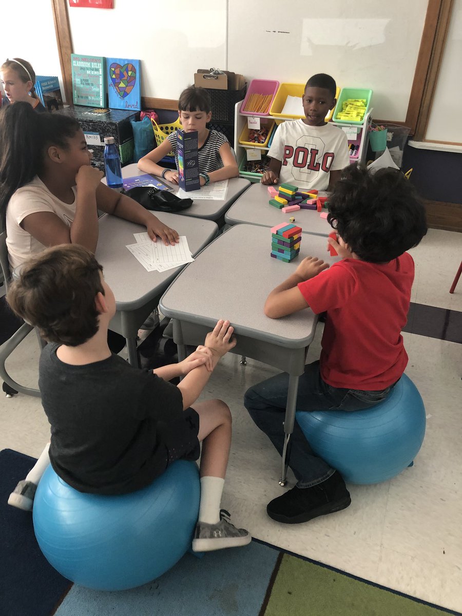 Ms. Nielsen at Syracuse Latin tweet media