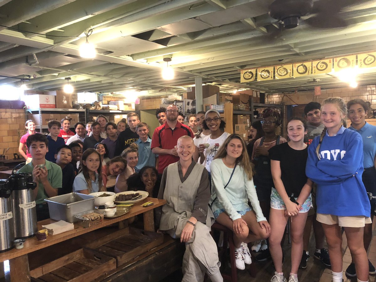 MsAllesMath's tweet photo. Thank you to the Detroit Zen Center @DetroitZenCtr for hosting our 8th graders this afternoon! @uniliggett https://t.co/ExFWYYRXIV