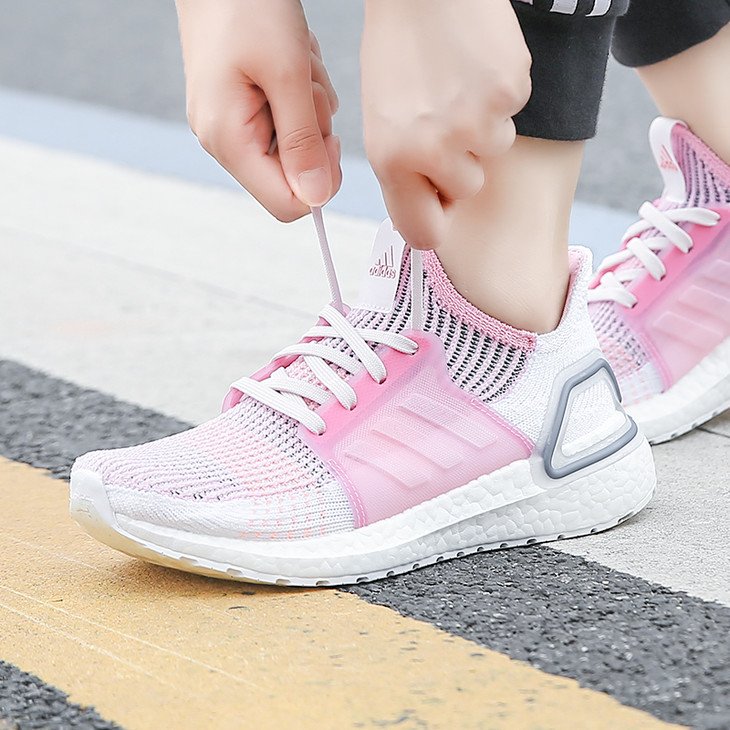 ultraboost true pink