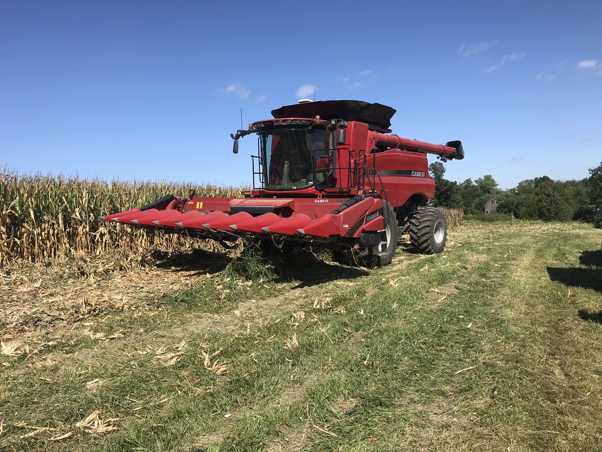 Beard_AFS's tweet photo. Harvest has officially started in Pike county IL. #harvest19 https://t.co/nJBElyJ7S3