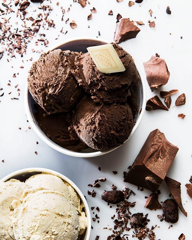 Prolongez l’été avec nos glaces et nos sorbets ! 
Chocolat 85%, Chocolat 99%, Praliné à l’ancienne, Café du brésil, Vanille bourbon ou framboise … laquelle préférez-vous ? ift.tt/2ZCJwWr