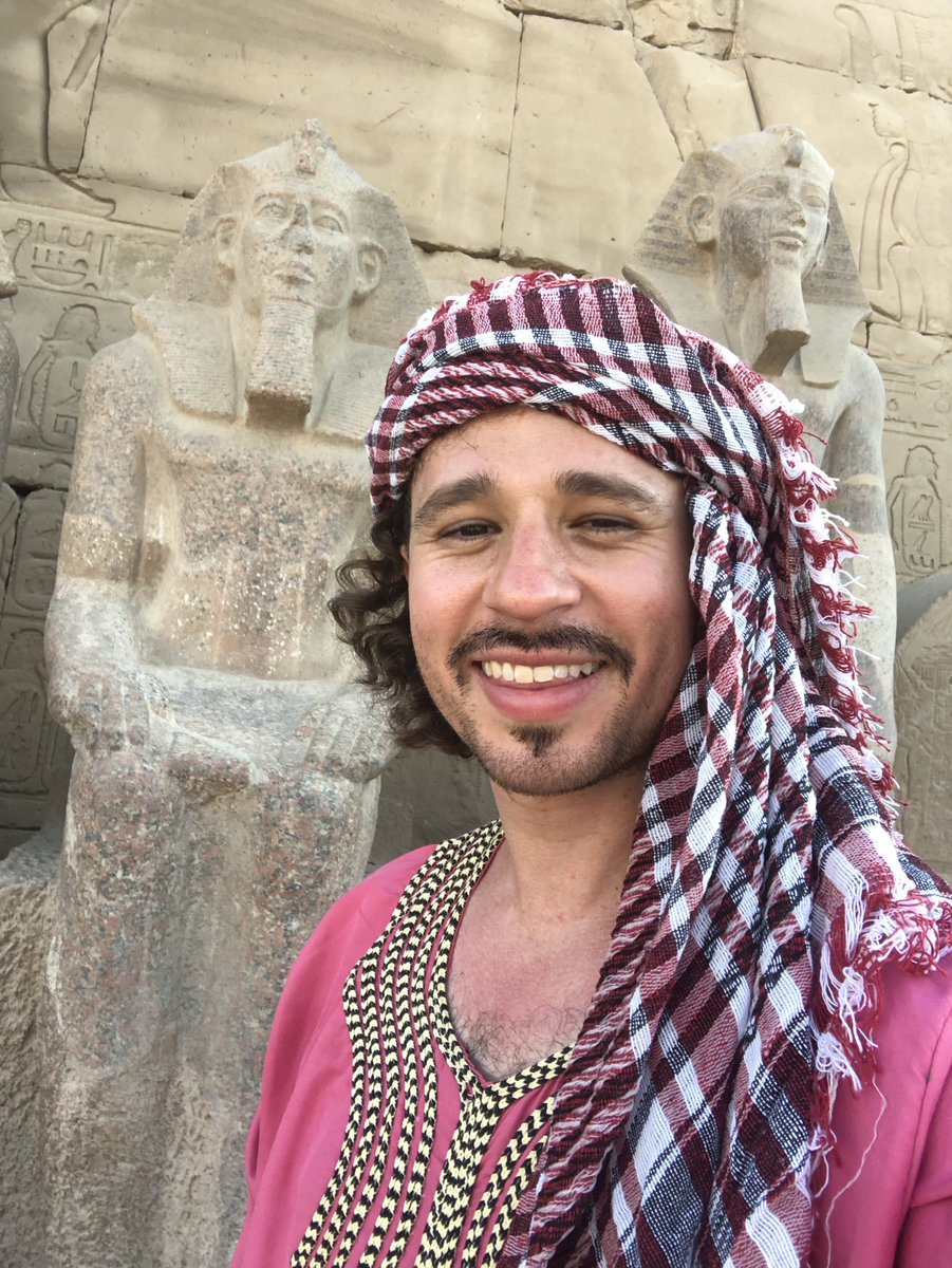 Desde las ruinas de Egipto se sigue viendo que no te ama