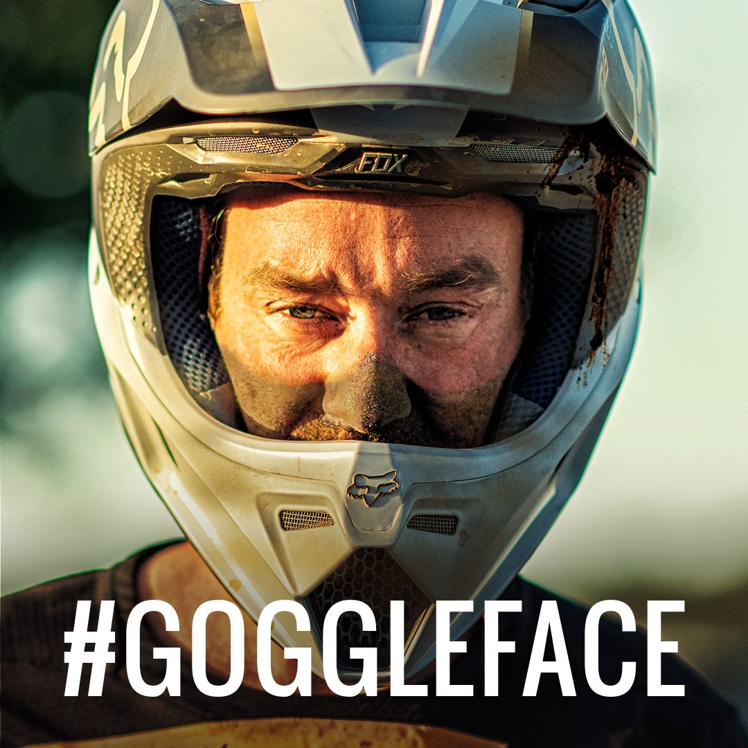 KawasakiUSA's tweet photo. Show us your #GoggleFace. #KLX #GetOutAndPlay #GoodTimes https://t.co/GB0QHmXtv5