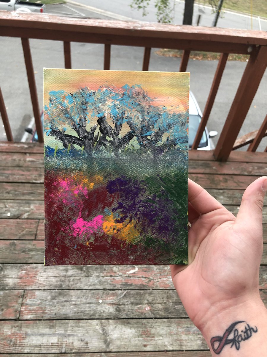 Recovering_Rhap's tweet photo. When I got sober, I had to find things that I enjoyed other than drinking. This was much harder than I thought becuase I could drink and do just about anything. Through my endavours however, Painting and crafts have to be my favorite thing to do in my free time #RecoveryMonth https://t.co/jCSv9kNqdD