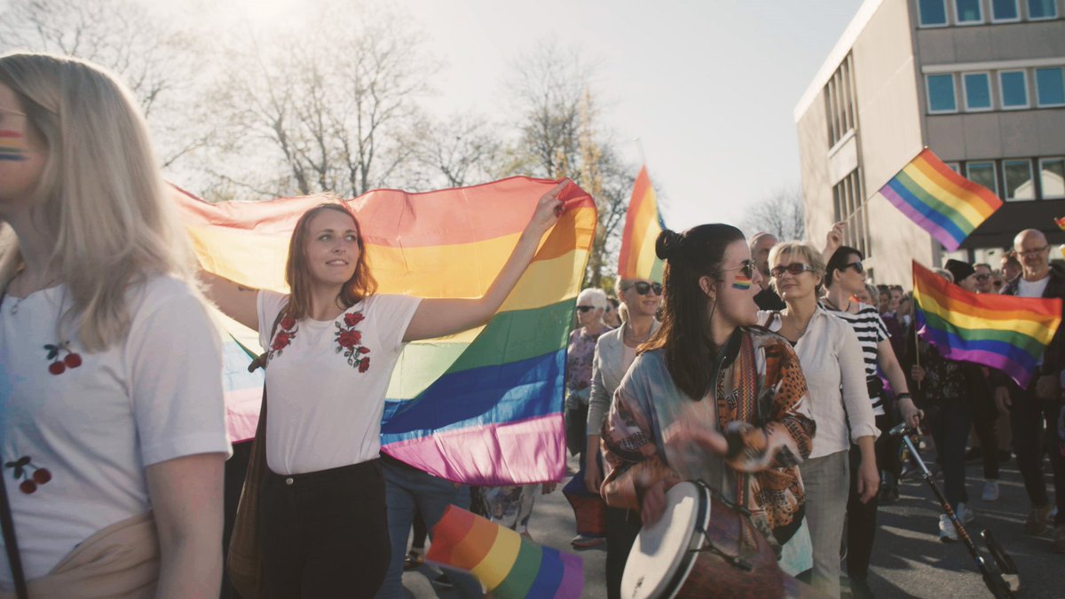 Our #FemaleFilmmakerFriday spotlight shines on <a href="/lljulie/">Julie L. Lillesæter</a> &amp; <a href="/JuliaDahr/">Julia Dahr</a>, co-founders of <a href="/DifferMedia/">Differ Media</a>. They co-directed WHEN #PRIDE CAME TO TOWN (which made its Int'l Premiere at #AmDocs2019), chronicling the 1st rural #prideparade in Norway. #filmtwitter #indie #indiefilm  #LGBTQ 🏳️‍🌈