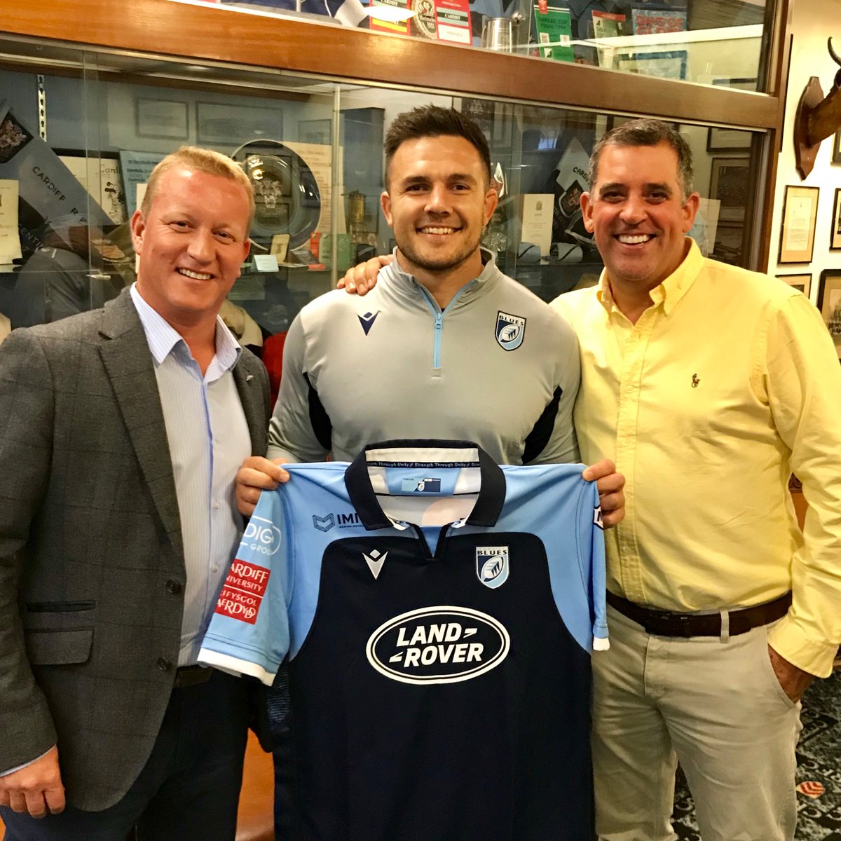 Presenting the new <a href="/cardiff_blues/">Cardiff Blues</a> 2019/20 shirt. We are delighted to once again be supporting Wales’ capital region! #StrengthThroughUnity #OurShirt