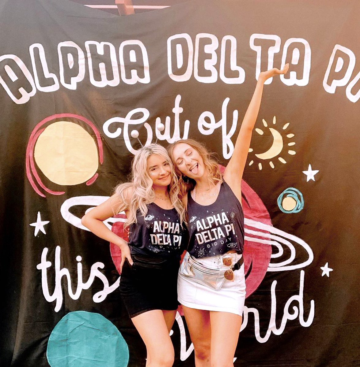 AliAndAriel's tweet photo. intergalactic babes 👽✨💫 @asu_adpi wearing #AliAndAriel (p.s. we’re obsessed w that holographic foil) https://t.co/aYHaTIL3HW