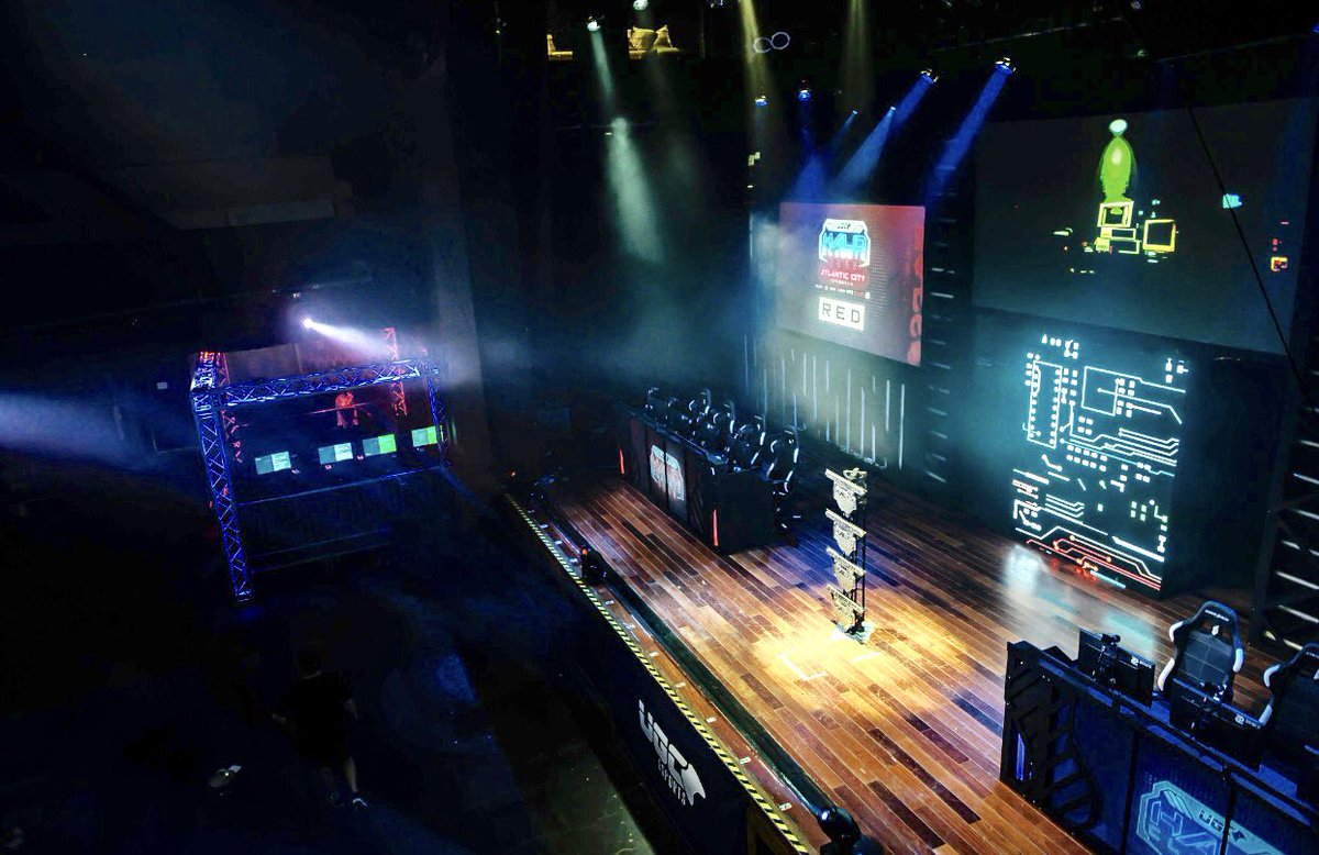 Main Stage is Set!  <a href="/ESports_ACNJ/">Esports in Atlantic City</a> <a href="/ElanticCity/">The Pina™</a> <a href="/UGCevents/">UGC</a> #Halo #esports #DOAC