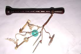 Sundari a wind musical instrument much like shehnai used in Gujarat, Katch Kutch, mostly by langa community. But langas r in Rajasthan too? usage is similar to shehnai see those pins.