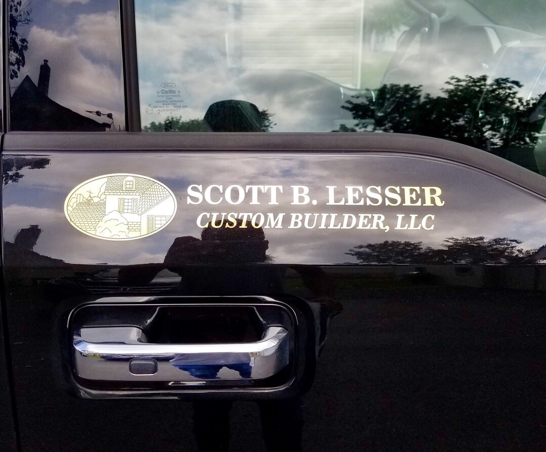 NationalSignShp's tweet image. Turn every commute &amp;amp; traffic jam into a marketing opportunity for your business with our custom vinyl, graphics and wraps. Call us for a quote today! 🚘#customvehiclegraphics #vehiclelettering #vehiclewraps #vehiclesignage #vehiclegraphics #advertising #nationalsignshop