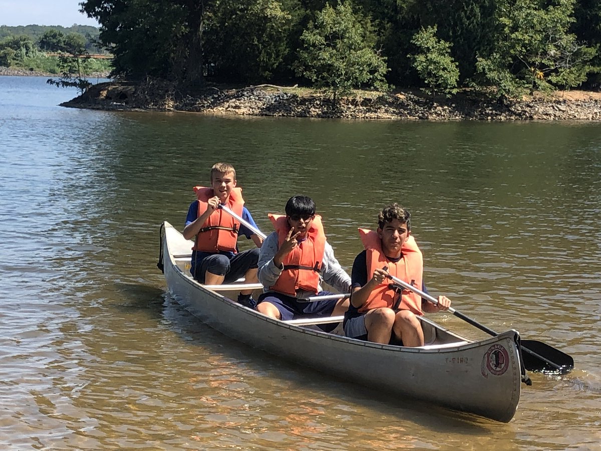 CltPrepGrade8's tweet photo. Such a fun day at Camp Thunderbird! #OnePrep #CharlottePrepGrade8 #CharlottePrep https://t.co/qkAihkig9c