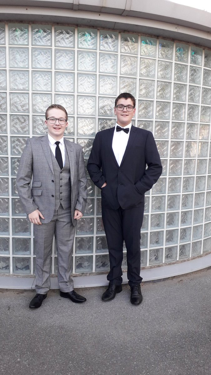 vbrad06_payne's tweet photo. Xander &amp; Matthew at the Youth mayors ball. Xander representing the youth council, both doing Archbishop proud. #bestbuds @archbishopmghs @Non_House https://t.co/RWVkSvH4m5
