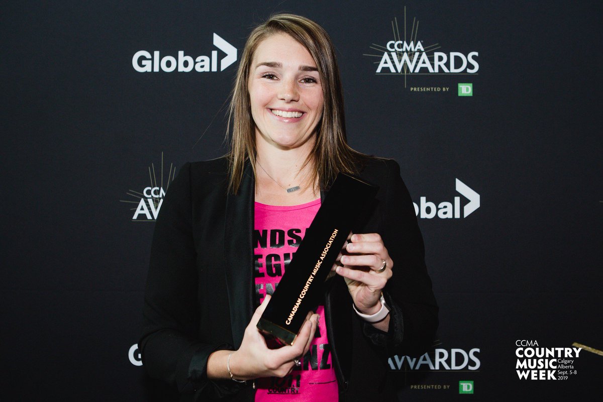 country101_1's tweet photo. Congratulations to #1 for Country on the #CCMAAward for Girl Power Hour! Special congrats to our National Music Director, Amanda Kingsland! She has won the #CCMAaward for Music Director of the Year. #1forcountry #thankyou #girlpower ๐ท Credit: @CCMAofficial https://t.co/ThRamIppHo