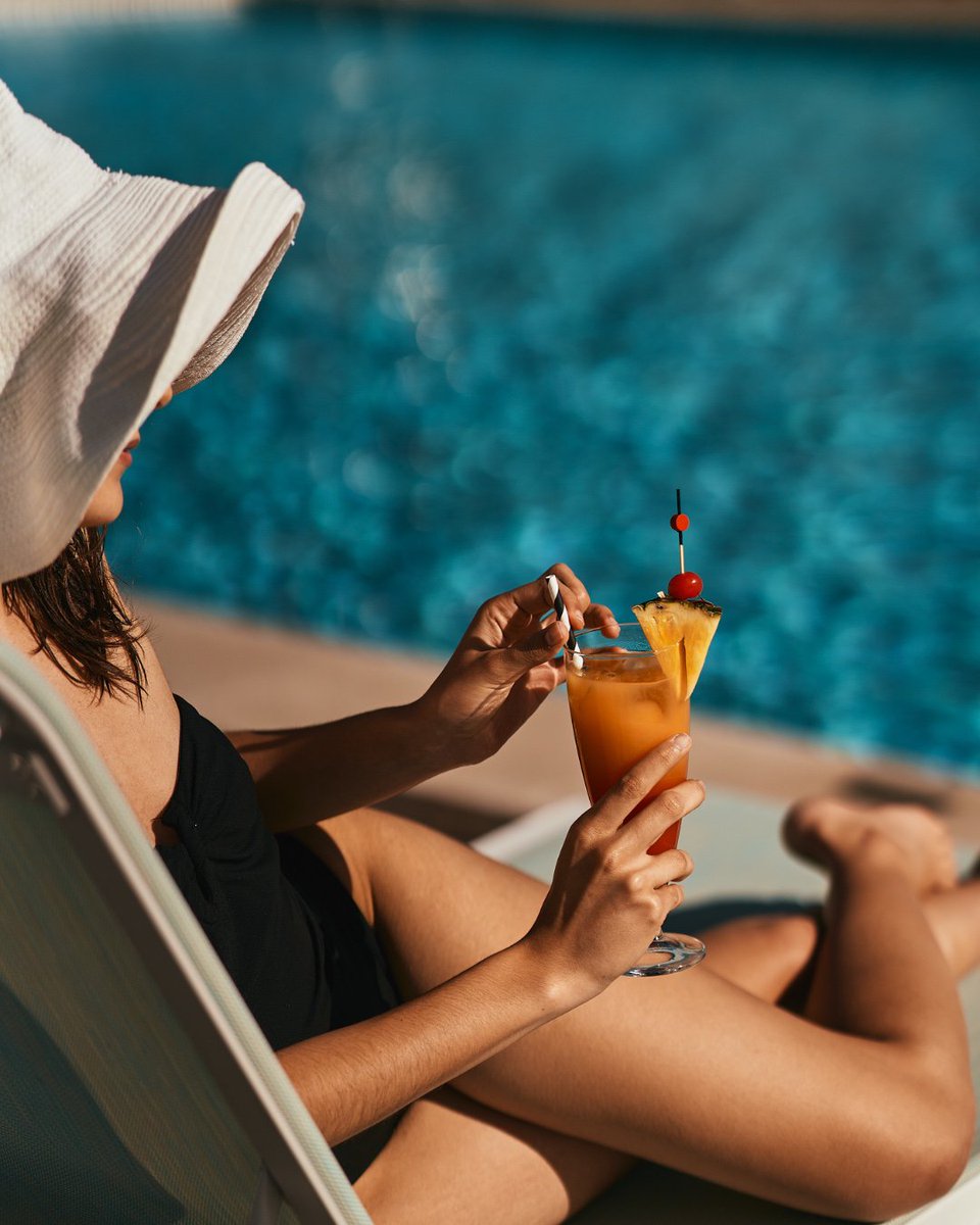 HotelesBonanza's tweet photo. Are you planning to spend a luxury holiday in Mallorca? 
Our Hotel Riu Palace Bonanza Playa &amp; Spa is your ideal place. https://t.co/nc94Sism7S