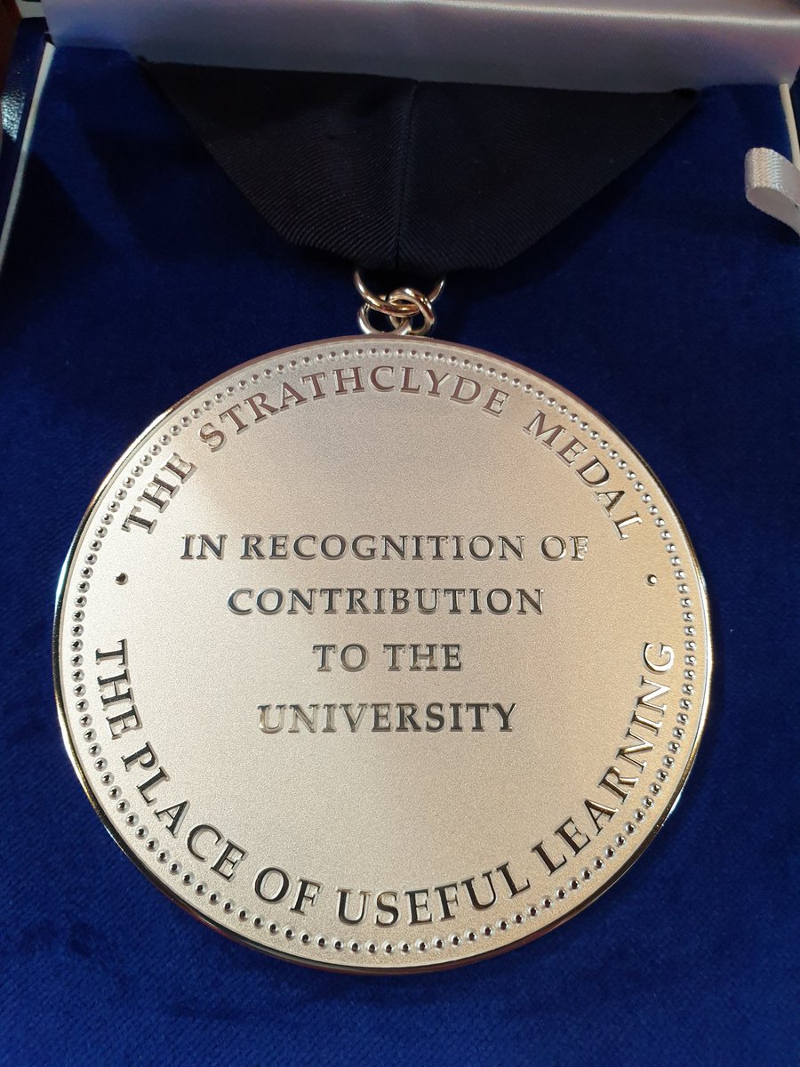 drkirstyross's tweet photo. Thank you to @jane_essex, @pennyhaddrill, @JellyfishDavy &amp; Milan Zarchev for the nomination for a @UniStrathclyde #StrathclydeMedal. It means the world to me 😍 And thanks to the students of @cdt_optima and researchers of #CellBlockScience; couldn't have done it without you! https://t.co/VO25FPM2vc