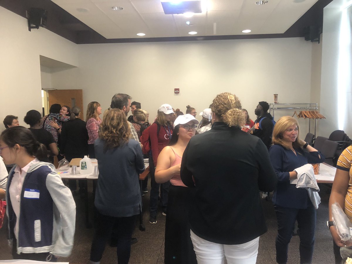 ritGMST's tweet photo. SMS students network at Women in Technology mixer event at RIT #RITtigers #RITsms #RITengtech! Girls rock! https://t.co/TCBH9xPuY0