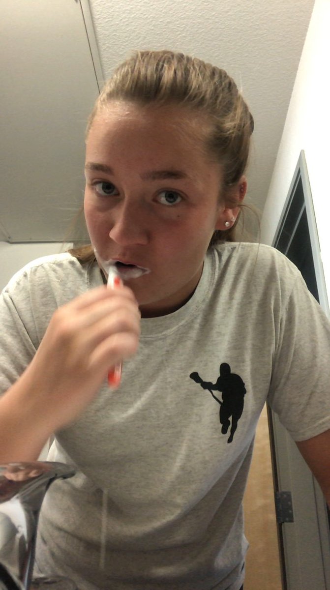 CALEBTHEALLMON's tweet photo. Tweeting these pictures of my beautiful girlfriend bc I miss her and she can’t hit me @KierstenOderman https://t.co/0usYkYc3W3